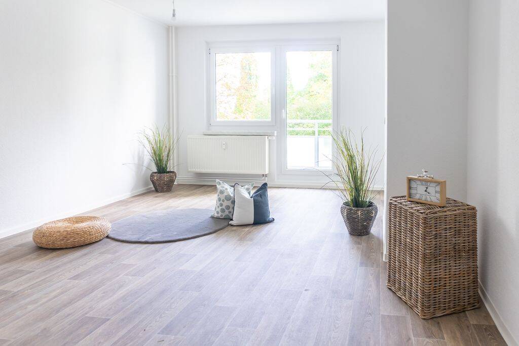 Attraktive 3-Raum-Wohnung und den Spielplatz im Wohnumfeld