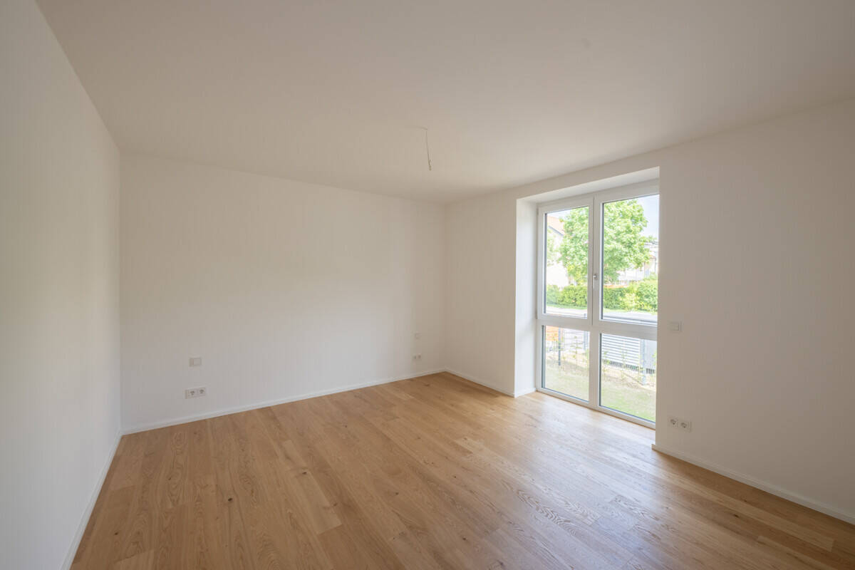 Bezugsfertig, neuer Preis: Gartentraum, 3 Zimmer, Tageslicht-Badezimmer. – München – Vorschaubild 4