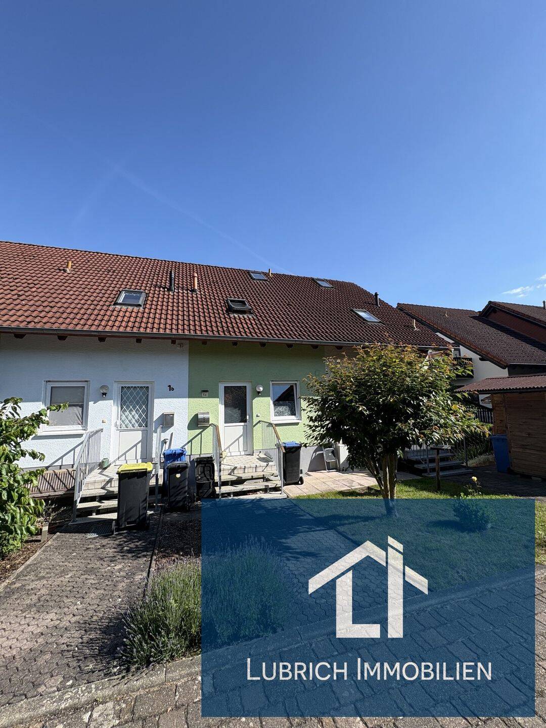 Gemütliches Zuhause mit Balkon und Terrasse in ruhiger Lage