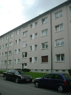 Modernisierte 3-Zi.-Whg. mit Balkon in angrenzender Nähe zu E-Haarzopf! – 45149 Essen – Vorschaubild 3