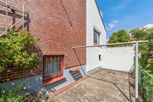 Einfamilienhaus mit Garage auf großzügigem Gartengrundstück in Burg-Grambke zur Modernisierung – 28719 Bremen – Vorschaubild 7