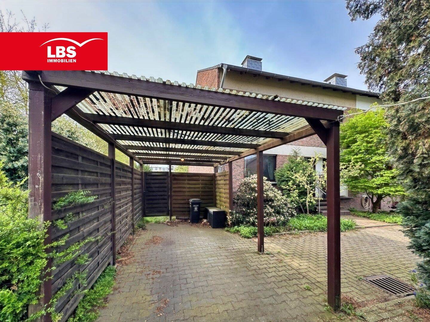 REH mit Garage, Carport und Garten - Viel Platz für die Familie! – Hünxe – Vorschaubild 4