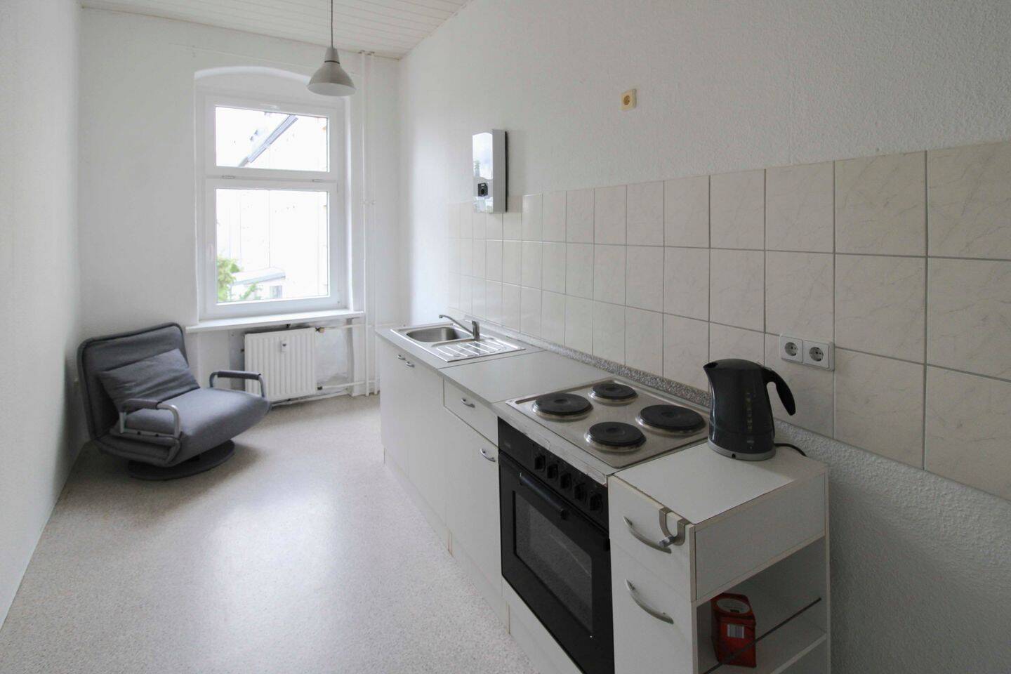 Charmante 1-Zimmer-Wohnung mit Balkon und Holzdielen in Berlin-Neukölln - sofort bezugsfrei – Berlin – Vorschaubild 3