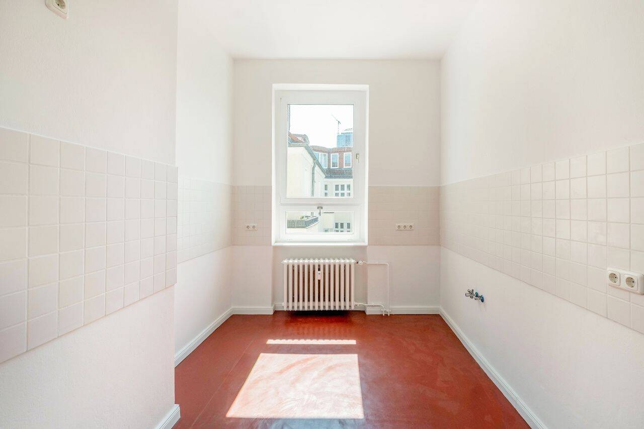 Über den Dächern des Richardkiezes - Maisonettewohnung mit Altbauflair & Terrasse – Berlin – Vorschaubild 5