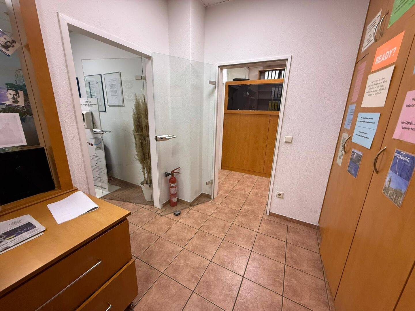 Attraktive Rendite: 6 Wohnungen + Gewerbe mit langfristigem Mietvertrag – Duisburg – Vorschaubild 5
