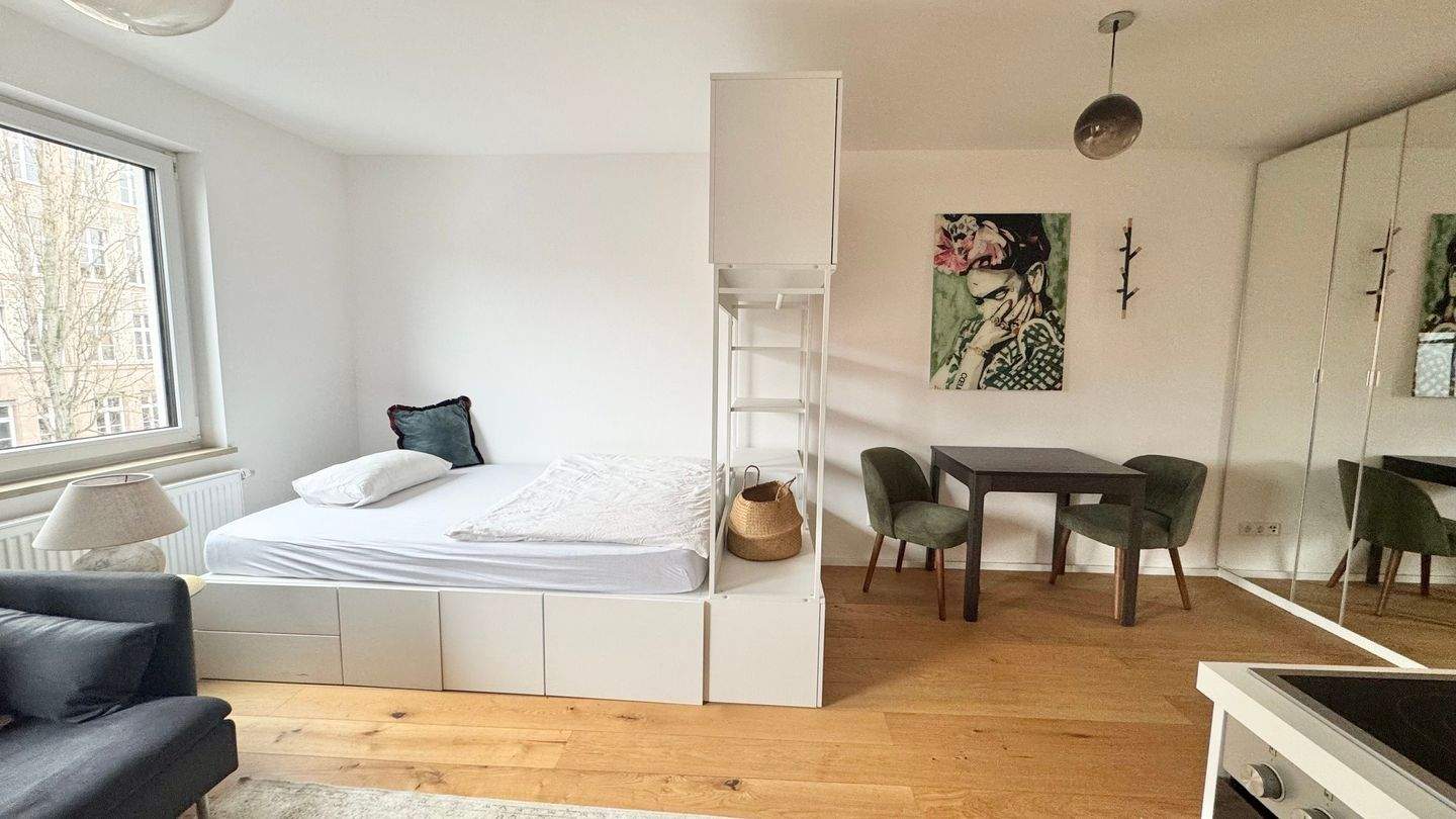 Johannis ! Moderne, helle, voll möblierte 1-ZW mit 28 m², Einbauküche,1.OG mit Aufzug – Nürnberg – Vorschaubild 7