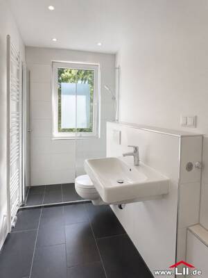 Modernisierte 3-Zimmer-Wohnung mit Balkon und Blick ins Grüne – 60488 Frankfurt am Main – Vorschaubild 6