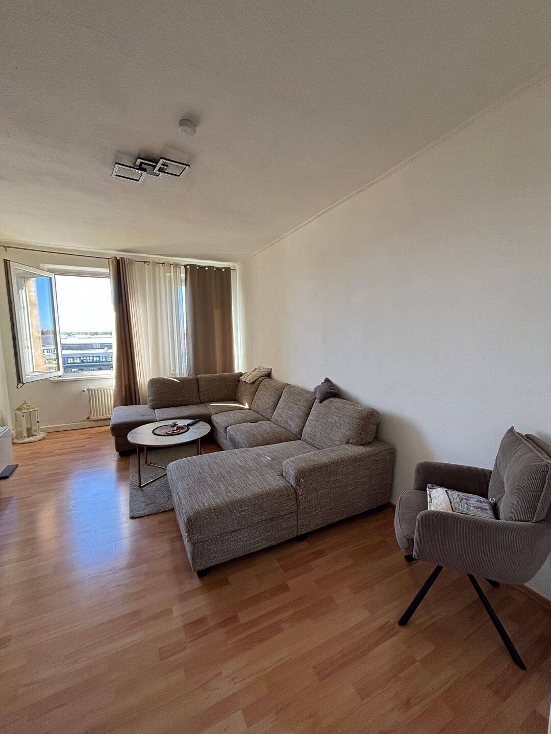 Attraktive 3-Zimmer-Wohnung mit durchdachtem Grundriss in zentraler Lage – Nürnberg – Vorschaubild 6