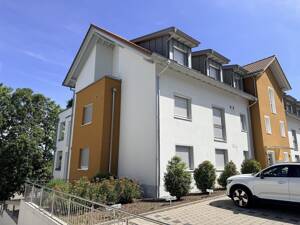 Licht. Raum. Lebensqualität. - Hochwertige 3-Zimmer-Wohnung mit Gartenanteil in Mahlberg – 77972 Mahlberg – Vorschaubild 2
