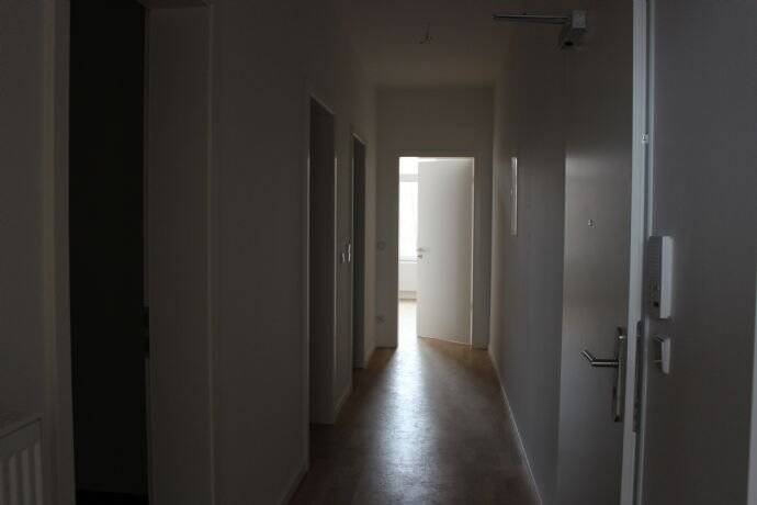 Hochwertig saniert - 2-Zimmerwohnung mit Balkon u. AR zu vermieten! – Magdeburg – Vorschaubild 4