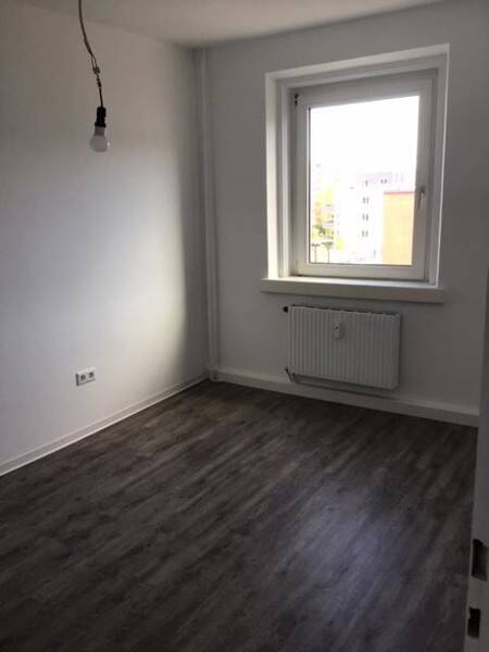 Aktion: Bei Anmietung bis 31.05.2026 schenken wir Ihnen einen 100,- Euro-Gutschein! Renovierte und gut geschnittene 2-Zimmer-Wohnung ab sofort frei – Nürnberg – Vorschaubild 5