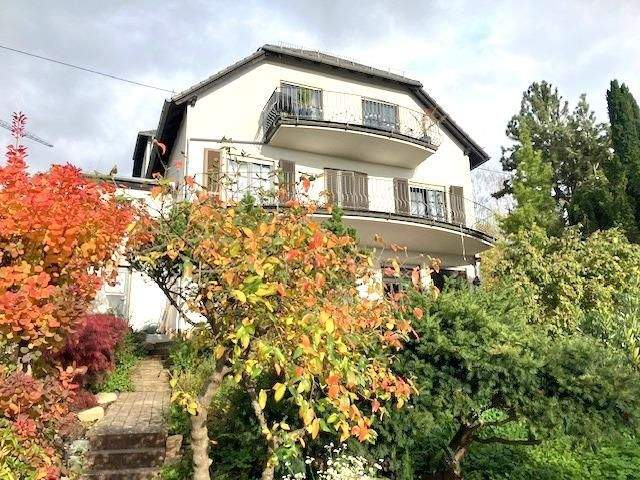 Tolles 5-Familienhaus in Wiesbaden-Igstadt! – Wiesbaden – Bild 1 von 9