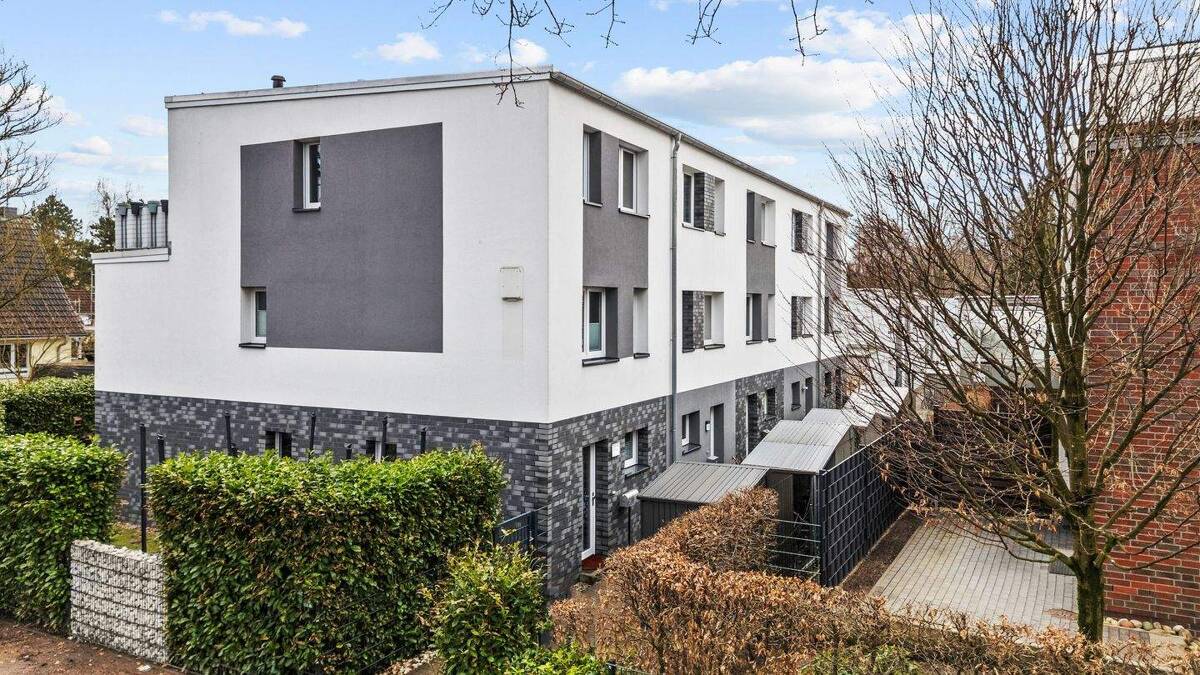 Modernes Townhouse in grüner und absolut ruhiger Lage - KfW-40-Energieeffizienz – 22159 Hamburg – Bild 1 von 9