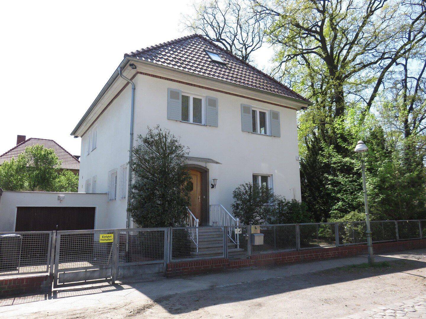 Sonnenterrasse und Saunalandschaft nahe Spandauer Forst – Berlin – Vorschaubild 3