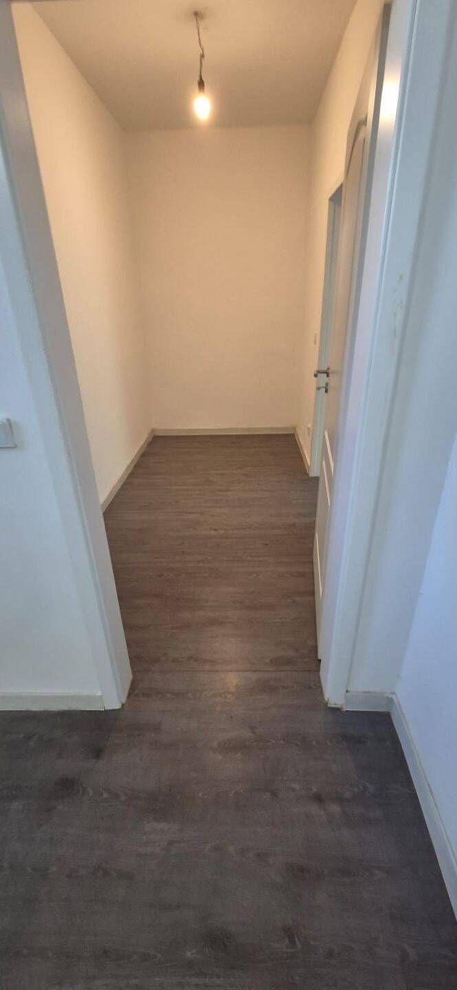 Helles Erdgeschoss-Wohnung 2ZKB in Wuppertal