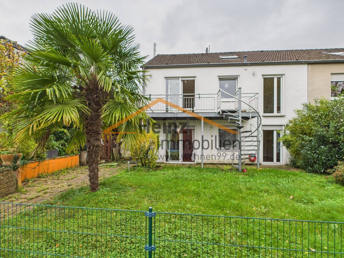 Einfamilienhaus mit Pool und Saunahaus in ruhiger Lage !!! – Odenthal – Bild 1 von 9