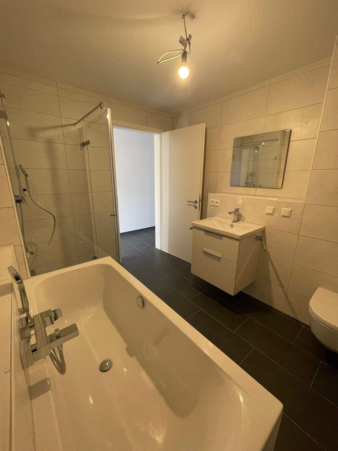 3-Zimmer-Wohnung inkl.Einbauküche in Dechsendorf – Erlangen – Vorschaubild 5