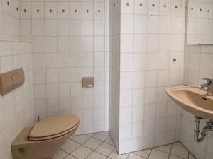 Großzügiges Reihenendhaus mit außergewöhnlich viel Platz in Split-Level-Bauweise! – 65931 Frankfurt am Main – Vorschaubild 9