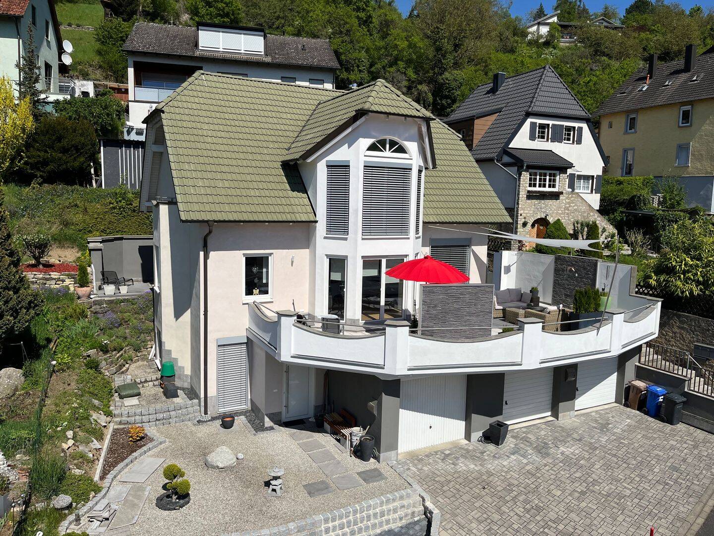 Einfamilienwohnhaus mit Einliegerwohnung in Würzburg