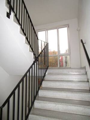 Helle und geräumige 1-Raum-Wohnung in Reudnitz mit Küchenzeile – 4318 Leipzig – Vorschaubild 3