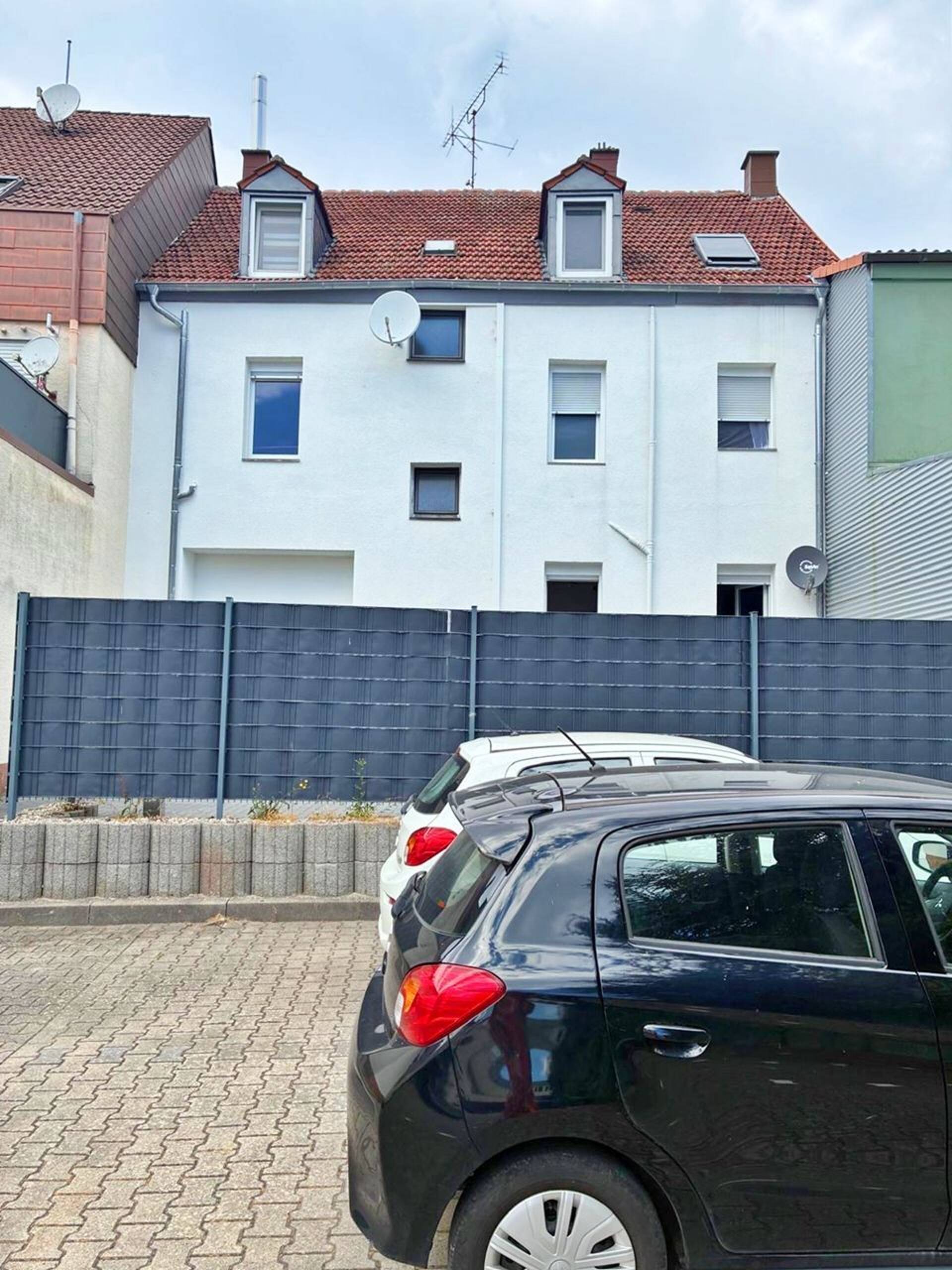 Mehrfamilienhaus in 66955 Pirmasens mit 184 m² kaufen