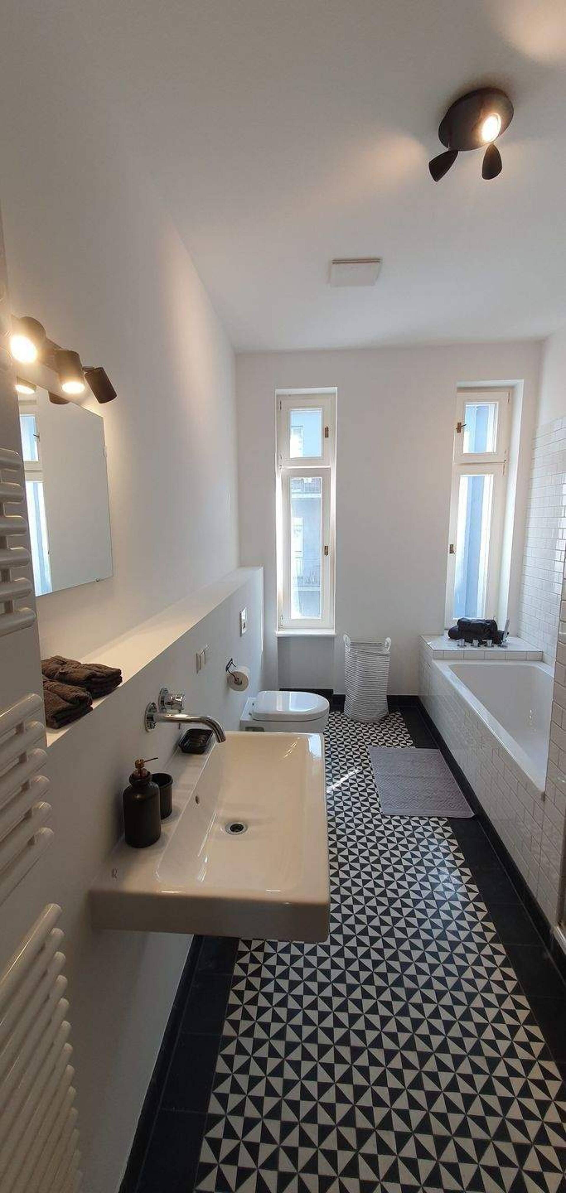 Etagenwohnung in 10243 Berlin mit 102 m² kaufen