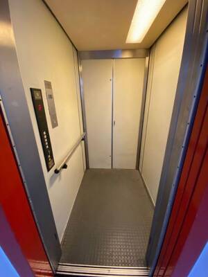 zentrale 2 1/2 Raumwohnung für Senioren ab 60 Jahren zu vermieten! – 45883 Gelsenkirchen – Vorschaubild 4