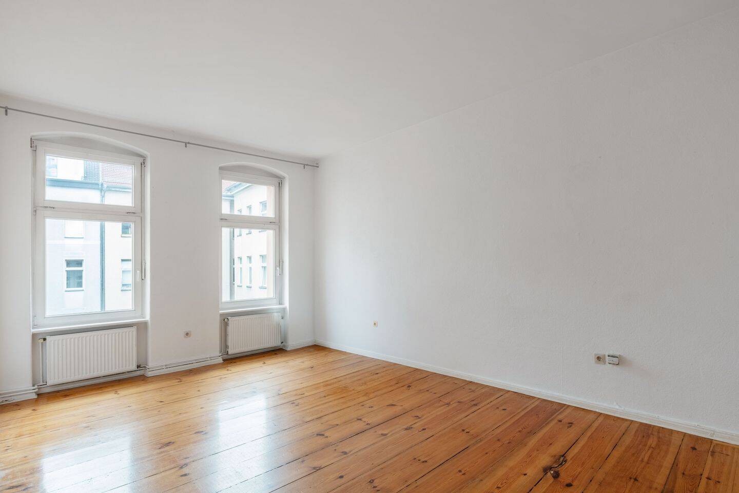 Geräumige und ruhige Altbauwohnung im beliebten Bergmannkiez