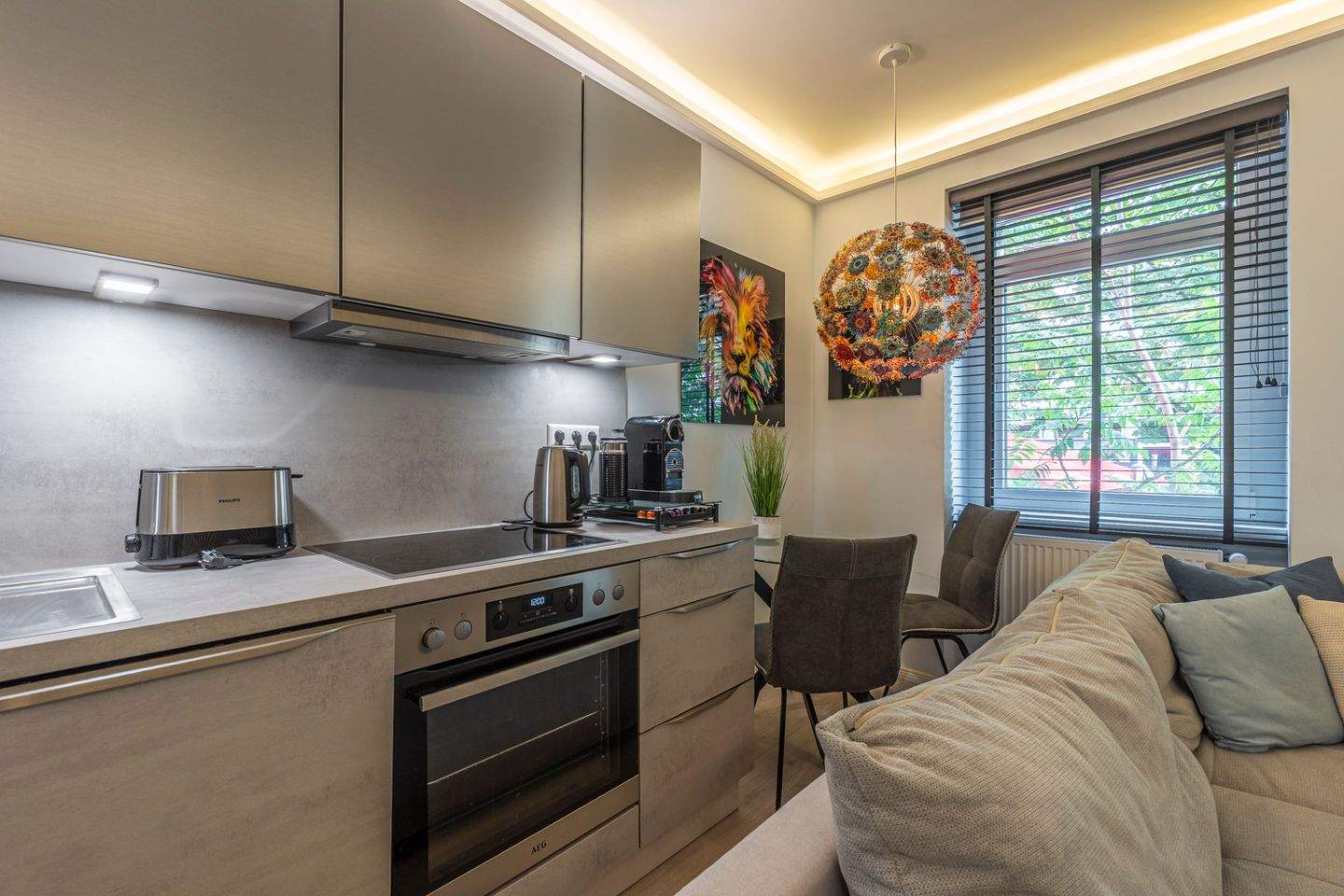 Luxuriös, vollmöbliert, zentral - schickes Apartment in Berlin-Mitte – Berlin – Vorschaubild 4