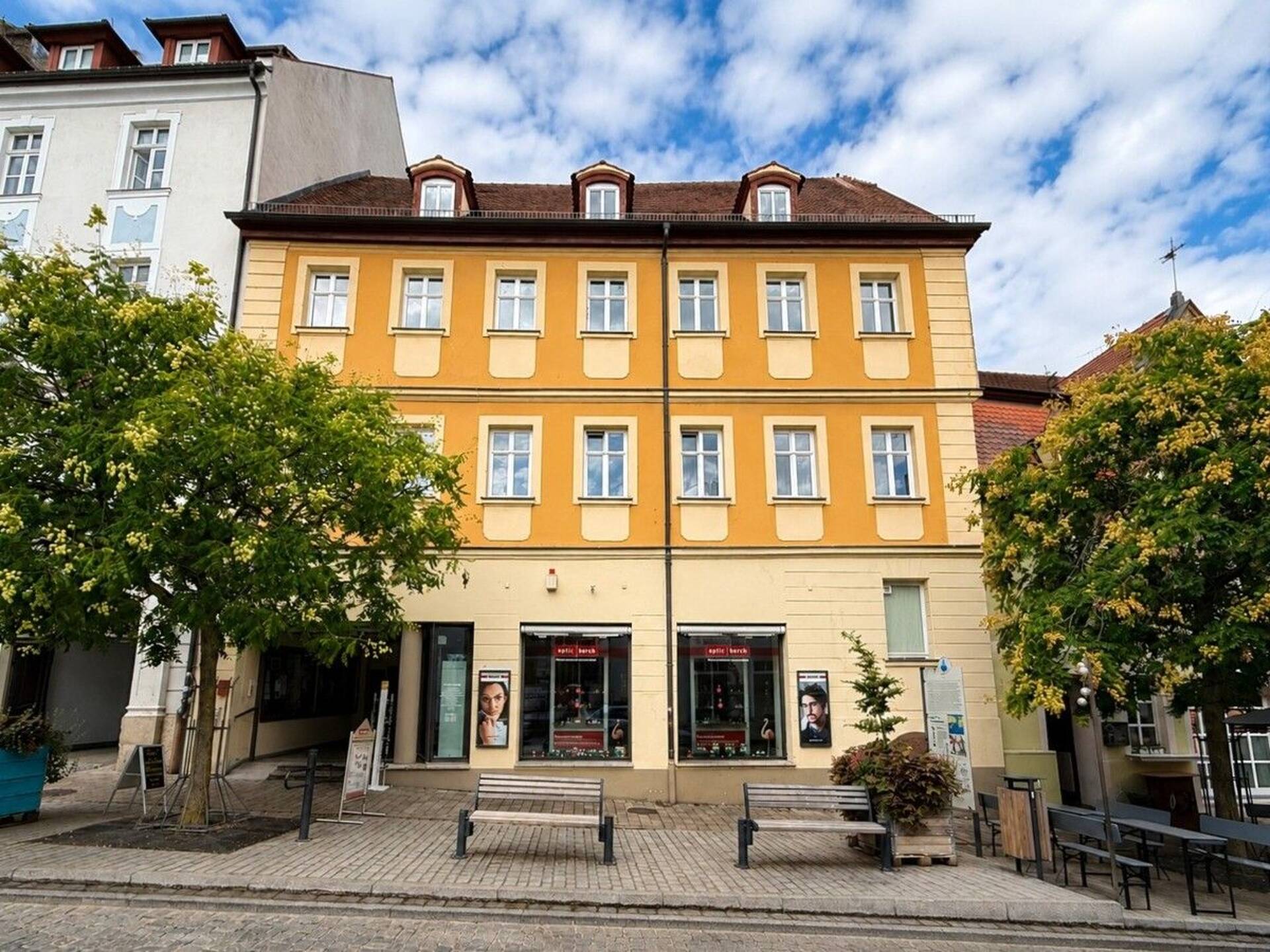 Haus in 91438 Bad Windsheim mit 370 m² kaufen
