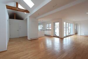Stilvoll modernisierte Dachgeschosswohnung in zentraler Lage von Braunschweig