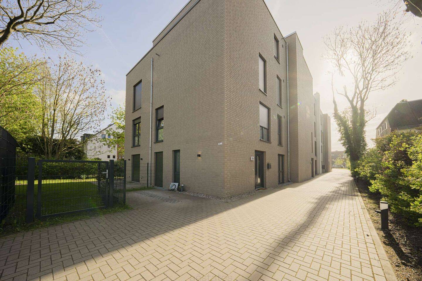 Neubauwohnung mit Gartenambiente – Hamburg – Vorschaubild 2
