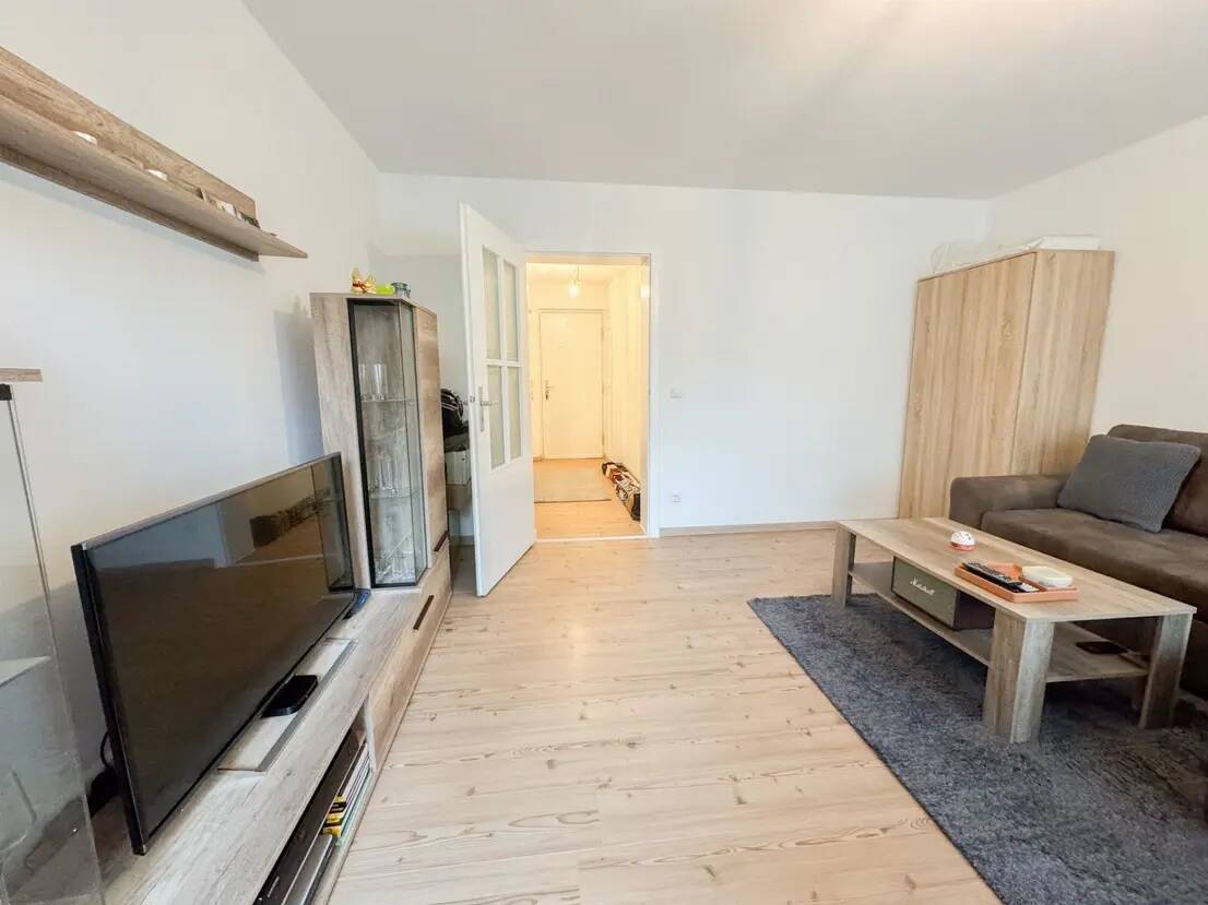 Gemütliche 1-Zimmer Wohnung mit Balkon! – Stuttgart – Vorschaubild 3