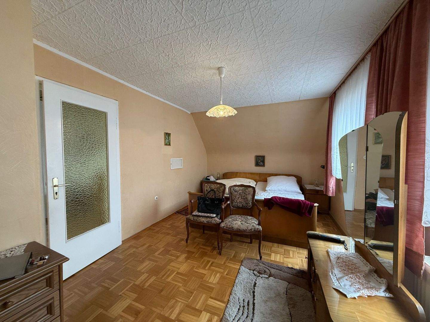 Marko Winter Immobilien - Aglasterhausen:Einfamilienhaus mit Balkon, Terrasse und ebenerdigen Grundstück - ideal für Familien – Aglasterhausen – Vorschaubild 6