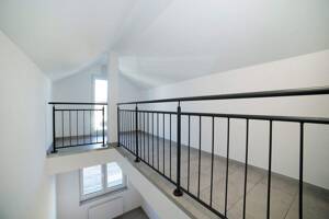 Ruhig gelegen, bestens erreichbar: Mehrfamilienhaus mit 6 Wohnungen nahe S-Bahn Lochhausen – 81249 München – Vorschaubild 9