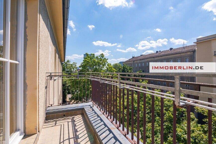 IMMOBERLIN.DE - Frisch Renoviert! Helle 2-Zimmer-Wohnung mit Sonnenbalkon nahe Warschauer Straße – Berlin – Vorschaubild 7