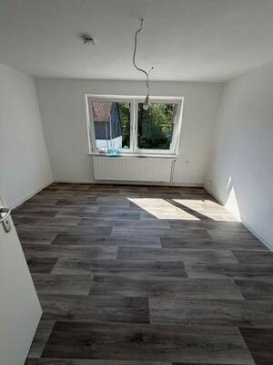 3-Zimmer-Wohnung in Langelsheim – hell und sofort bezugsfertig ab 01.07.2026 – 38685 Langelsheim – Vorschaubild 1