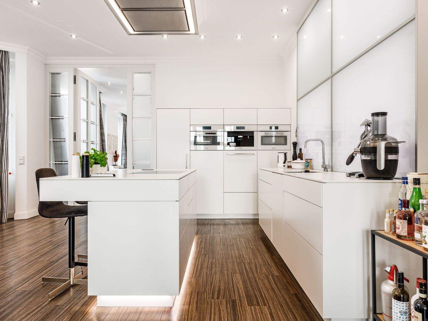 Loft Feeling - Moderne Altbauwohnung mit tollem Raumgefühl in ruhiger Seitenstraße vom Ku'damm – Berlin – Vorschaubild 4