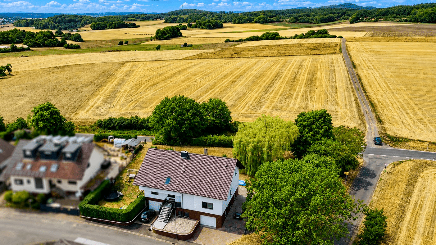 Feldrandlage mit Garten - Mieteinnahmen übernehmen einen Großteil Ihrer Finanzierungsrate