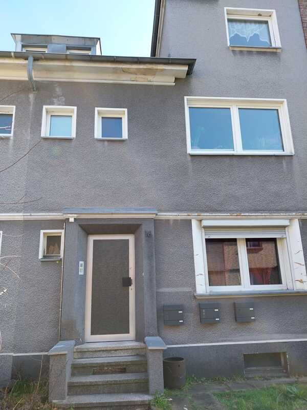 Reihenmittelhaus in 50739 Köln mit 176 m² kaufen