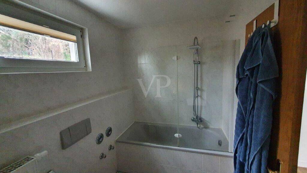 Vermietete 2-Zimmer-Wohnung im Souterrain mit eigener Terrasse und Ausblick – Dresden – Vorschaubild 5