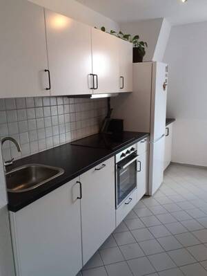 Freie gemütliche sonn. 2,5 DG-Mais.-Wohnung mit mod. EBK + Stellplatz in ruhiger Lage v. Dresden-Löbtau – 1159 Dresden – Vorschaubild 8