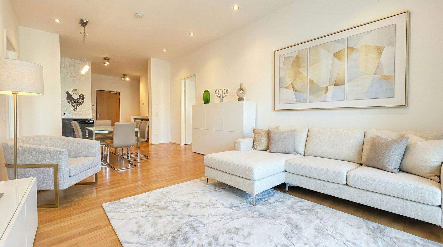 2,5 Zimmer mit Balkon - Modernes Wohnen im Herzen von Berlin Mitte
