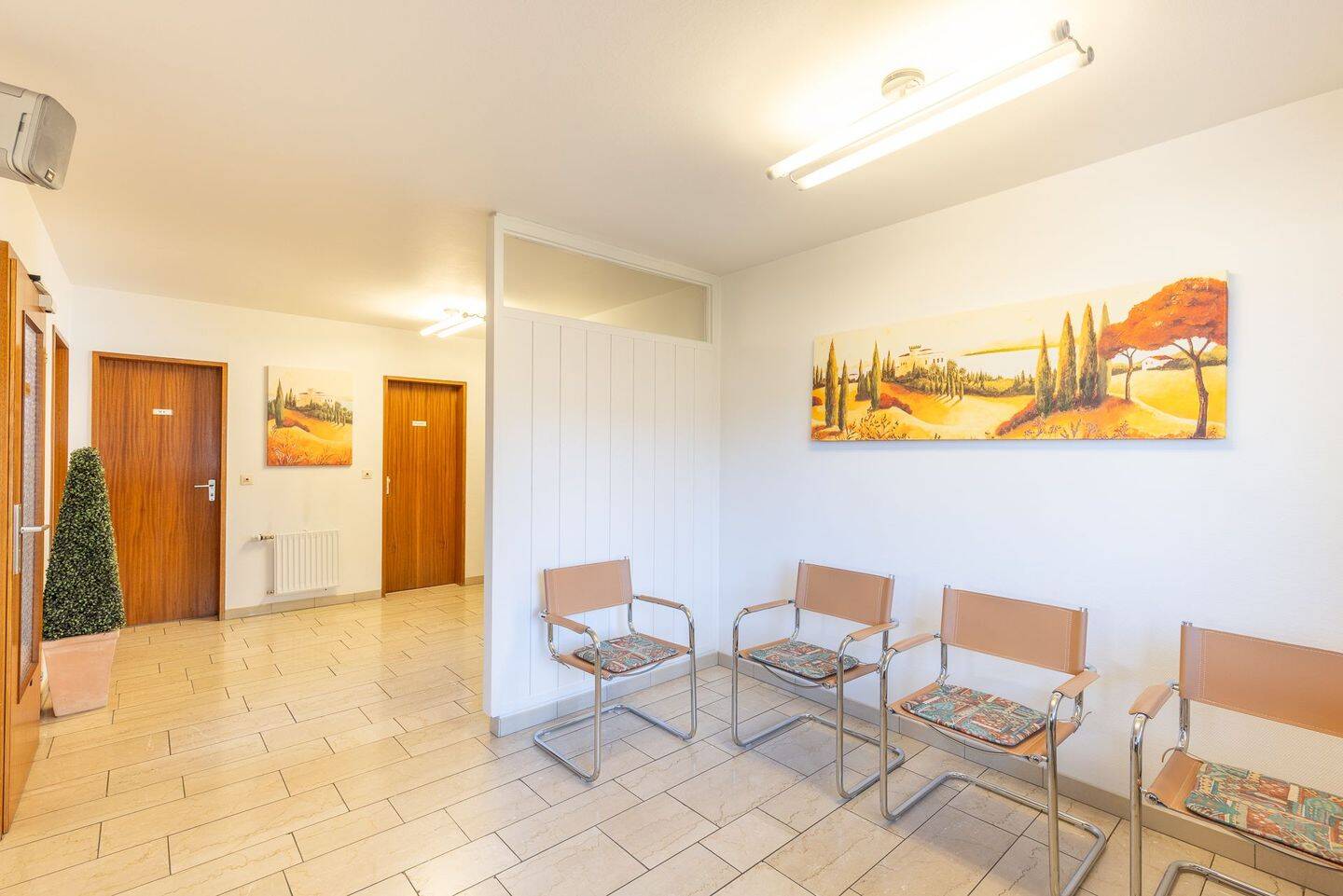 Vielseitiges Mehrfamilienhaus mit großem Garten in idyllischer Lage – Untergruppenbach – Vorschaubild 2