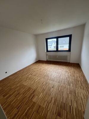 Renovierte 3 ZKB + Balkon Wohnung Ehrang Hintere Heide – 54293 Trier – Vorschaubild 9