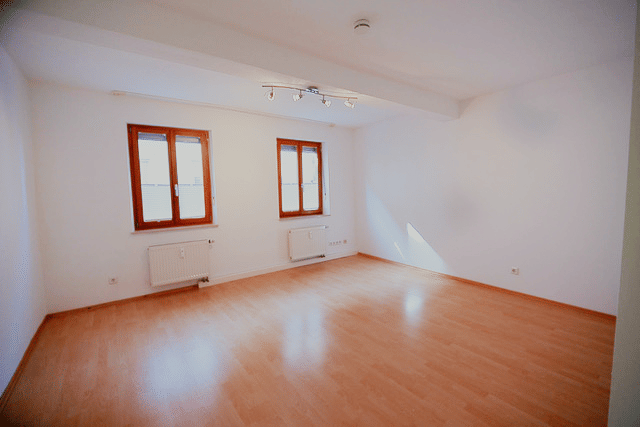 1-Zimmer Appartment in Erlanger Altstadt (unmöbliert) – Erlangen – Vorschaubild 2