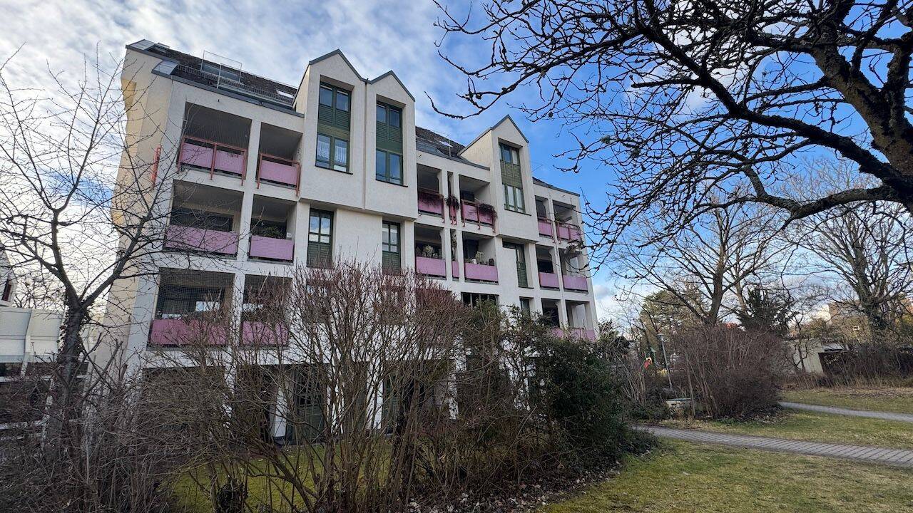 *** Für Kapitalanleger – Paket 2 Wohnungen Seniorenresidenz am Schloß Stein *** – Nürnberg – Vorschaubild 5