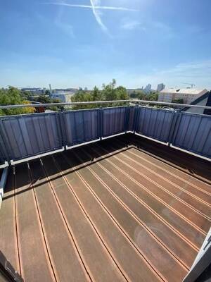 Wohnen über der Stadt sonnige 3-R-Wohnung mit Dachterrasse ca.90 m² zu vermieten