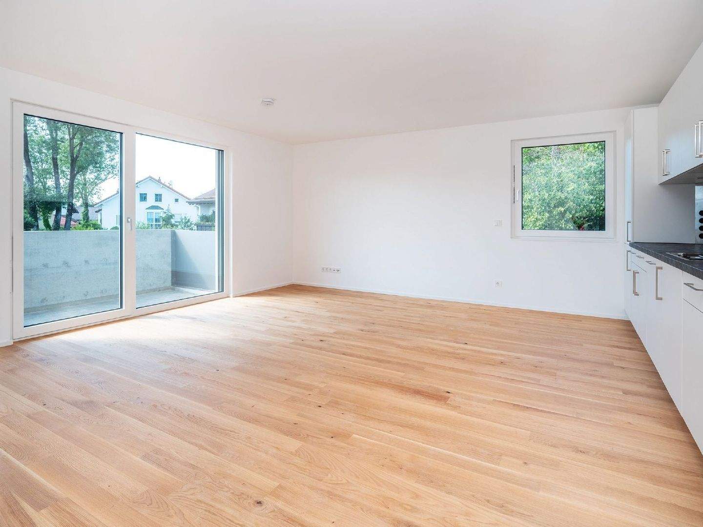 MAIER - Neubau bezugsfertig: 2-Zi-Balkon-WHG mit EBK, TG und Aufzug - WE 7 – Vaterstetten – Vorschaubild 2
