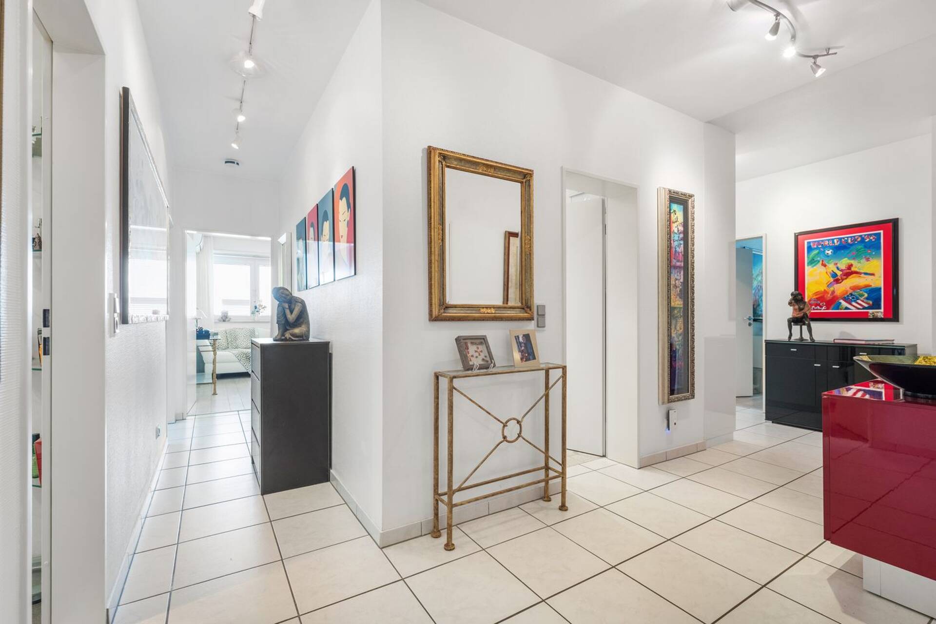 Etagenwohnung in 50668 Köln mit 182 m² kaufen